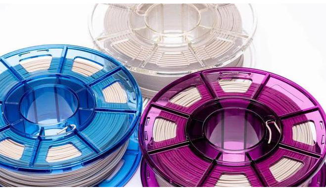 3D打印PEEK脊柱植入物取得手术成功